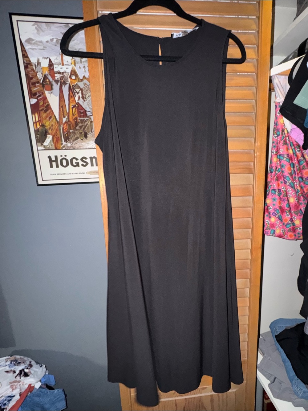 Anne Klein Keyhole Black Sleeveless Dress